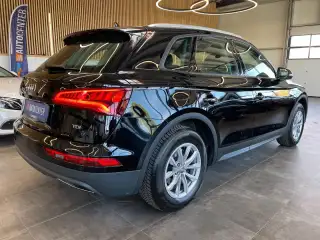 Vehicle image thumbnail, number 4