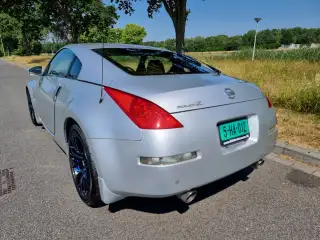 Vehicle image thumbnail, number 6