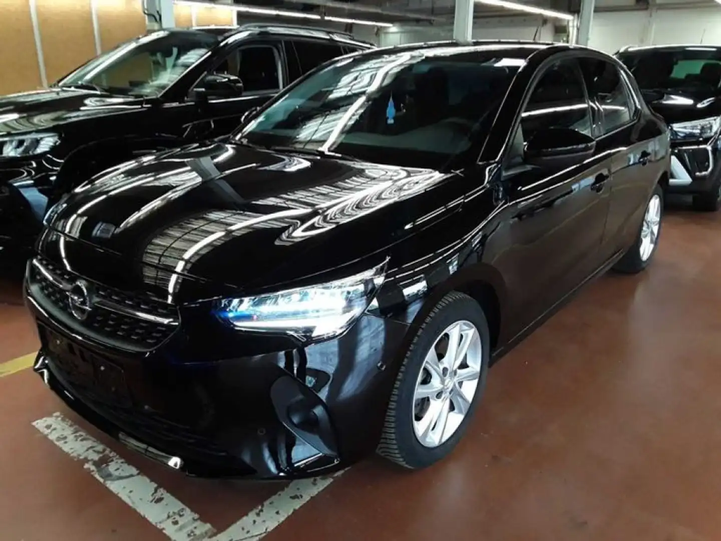 Vehicle image, number 1