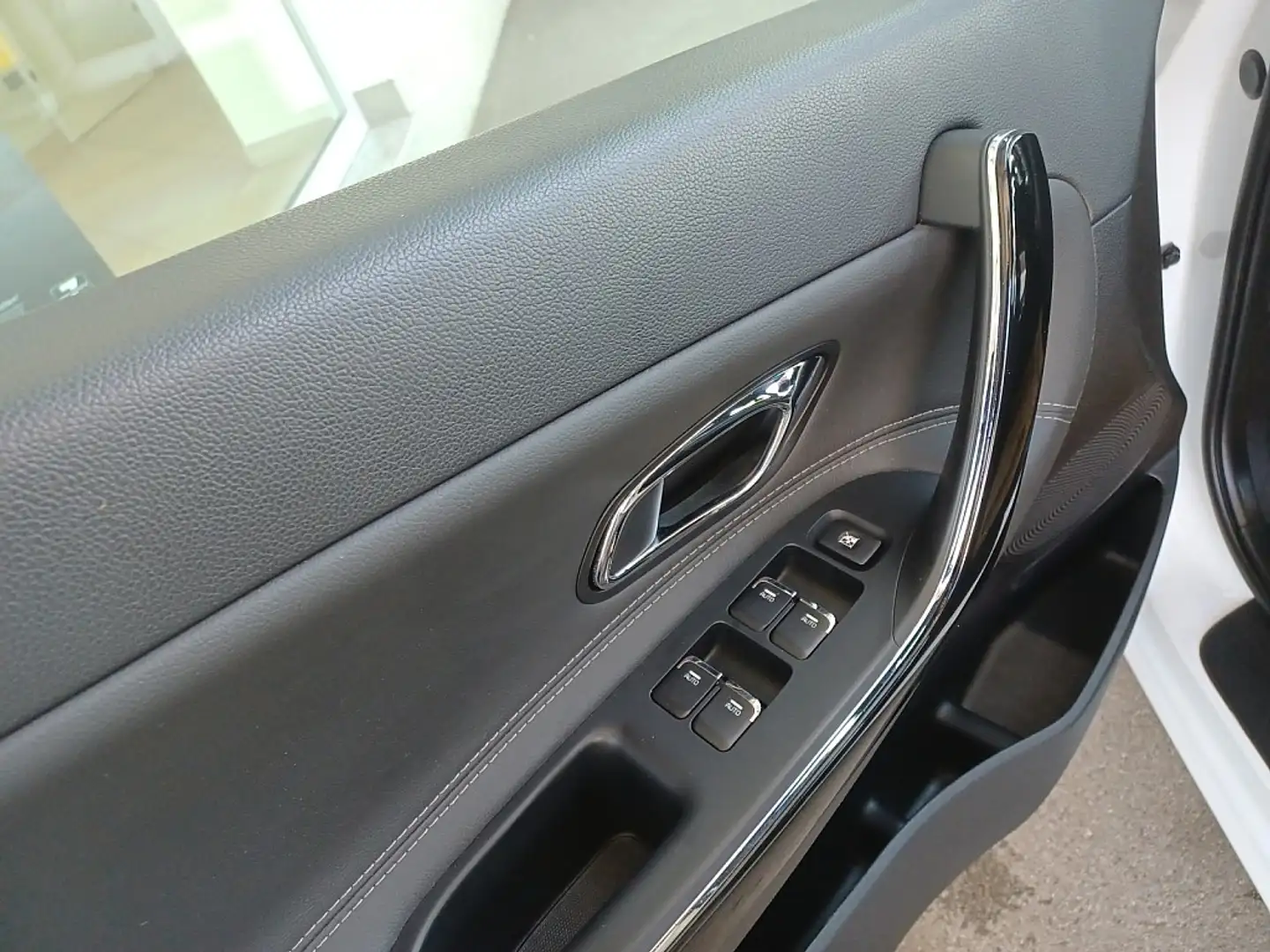 Vehicle image, number 9
