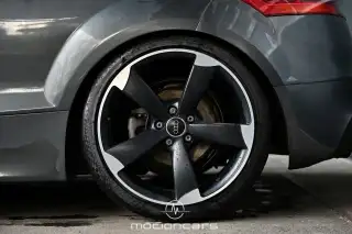 Vehicle image thumbnail, number 8