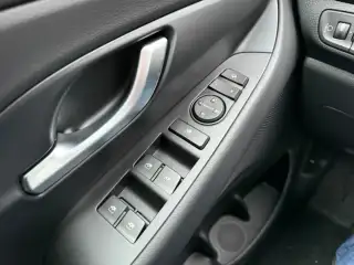 Vehicle image thumbnail, number 11