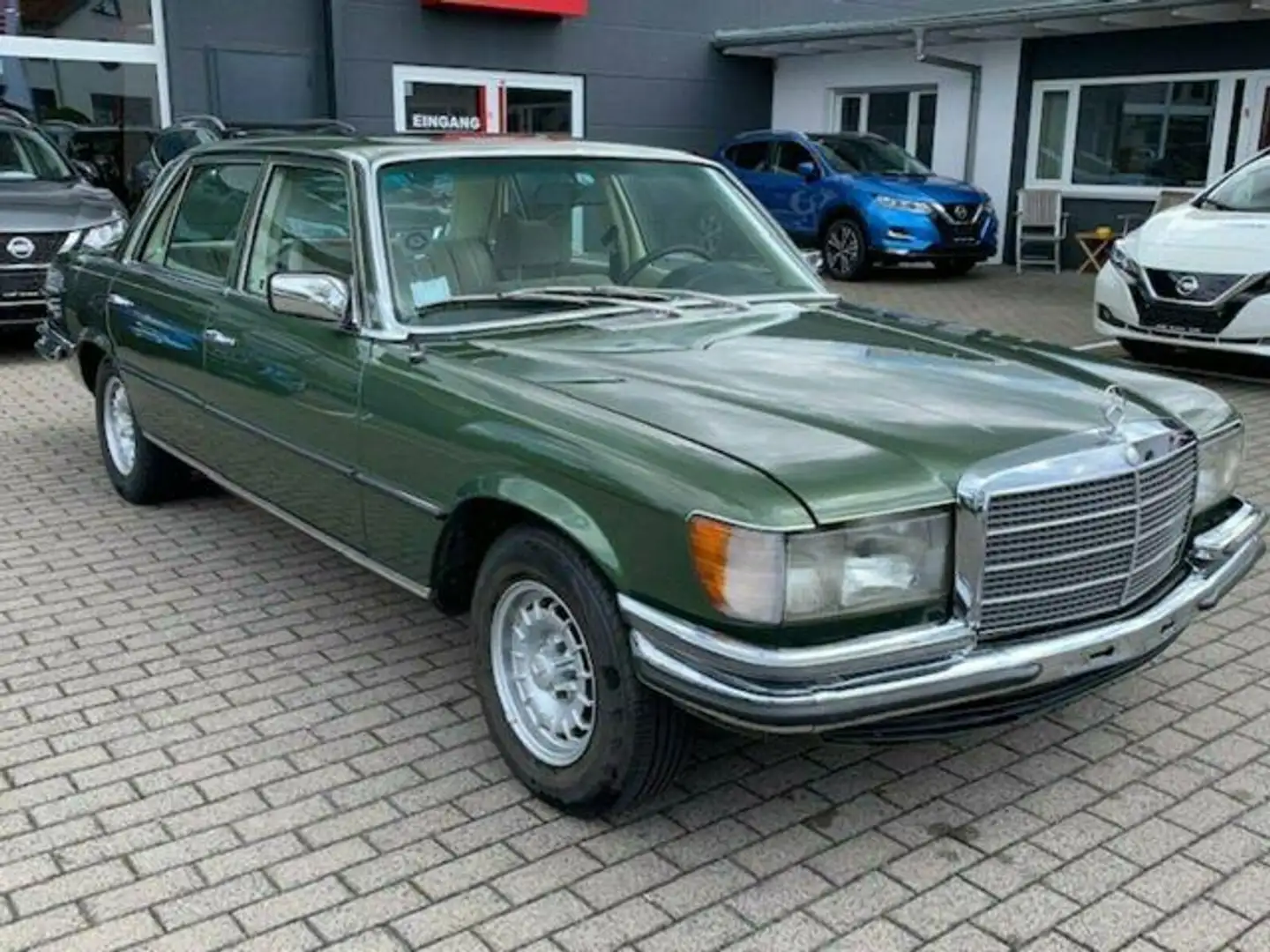 Vehicle image, number 3