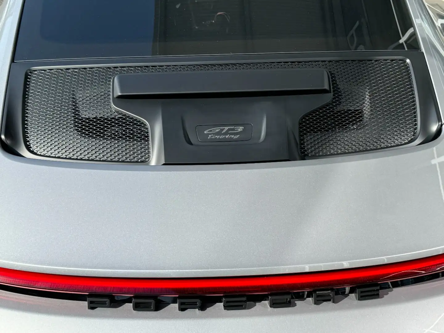 Vehicle image, number 13