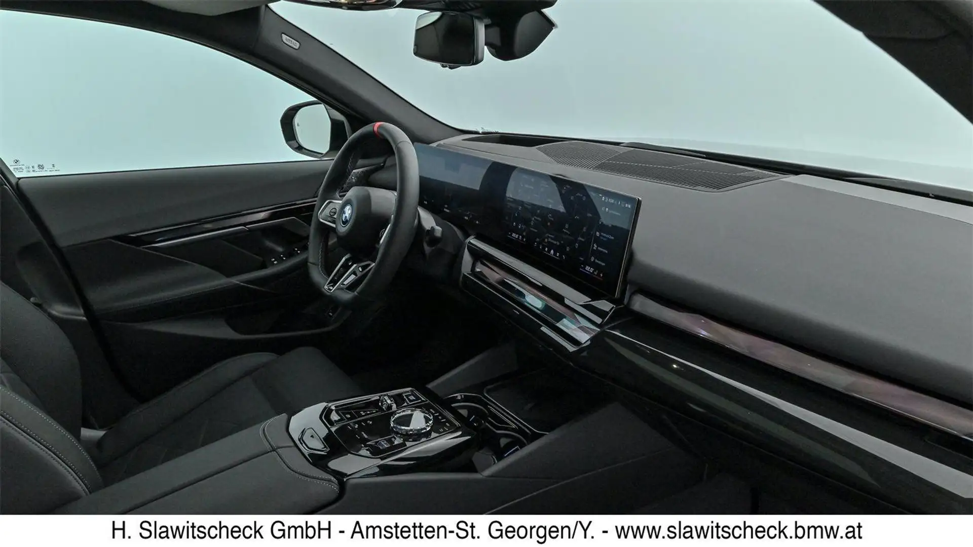 Vehicle image, number 9