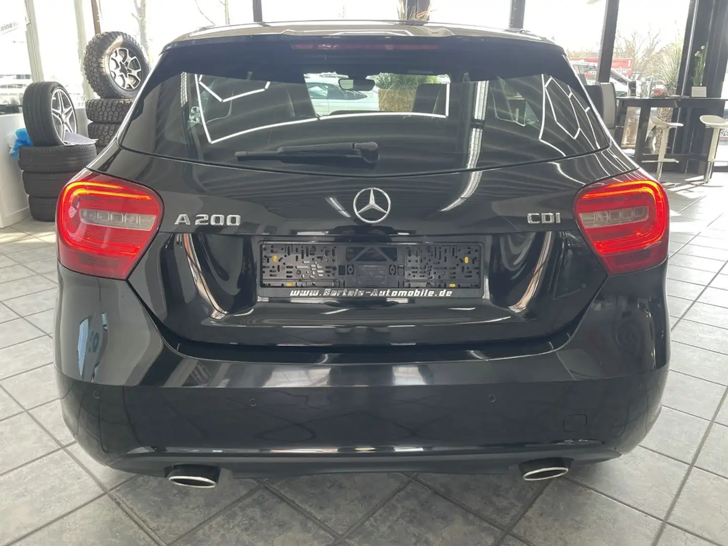 Vehicle image, number 3