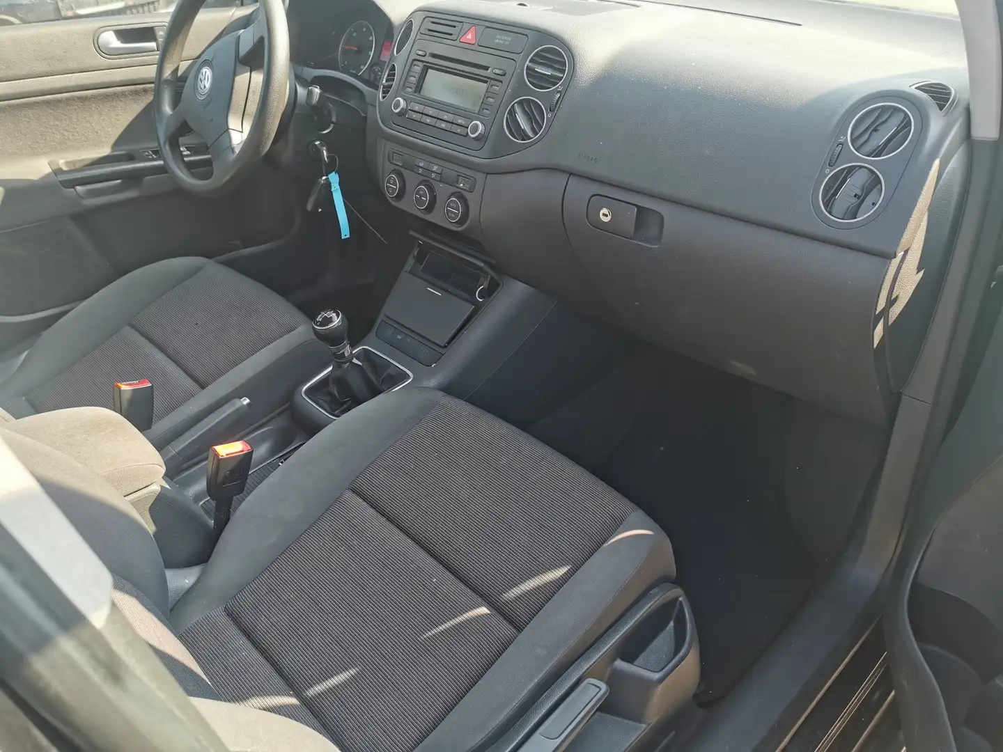 Vehicle image, number 7