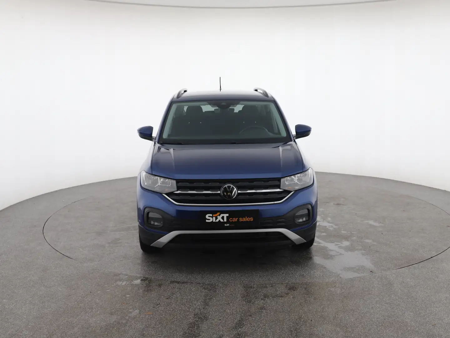 Vehicle image, number 2