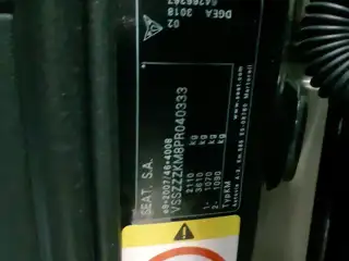 Vehicle image thumbnail, number 8