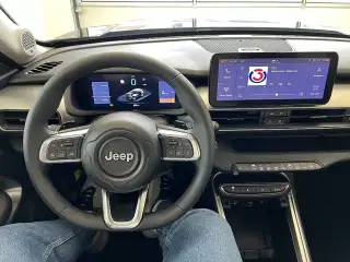 Vehicle image thumbnail, number 12