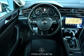 Vehicle image thumbnail, number 9