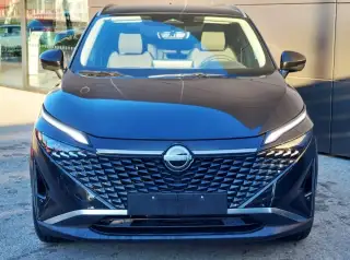 Vehicle image thumbnail, number 3