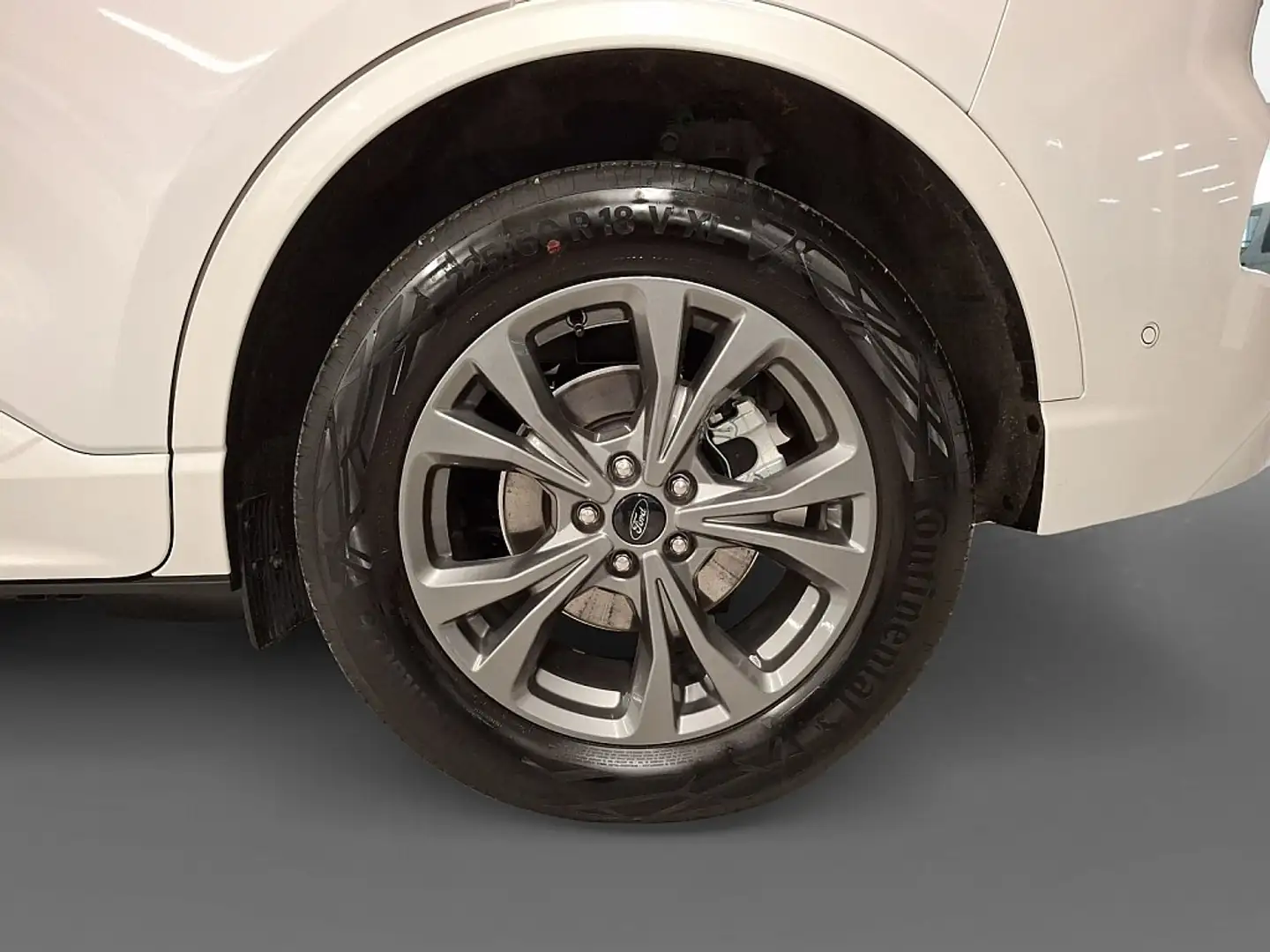 Vehicle image, number 10