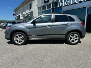 Vehicle image thumbnail, number 3