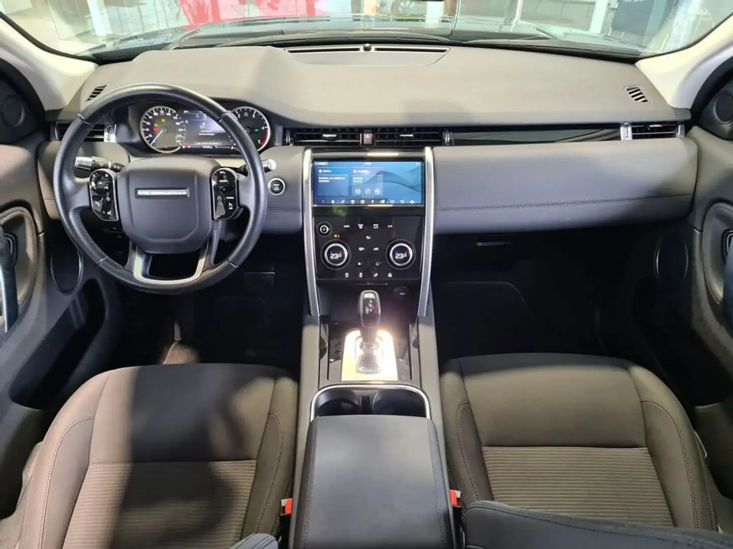 Vehicle image, number 8