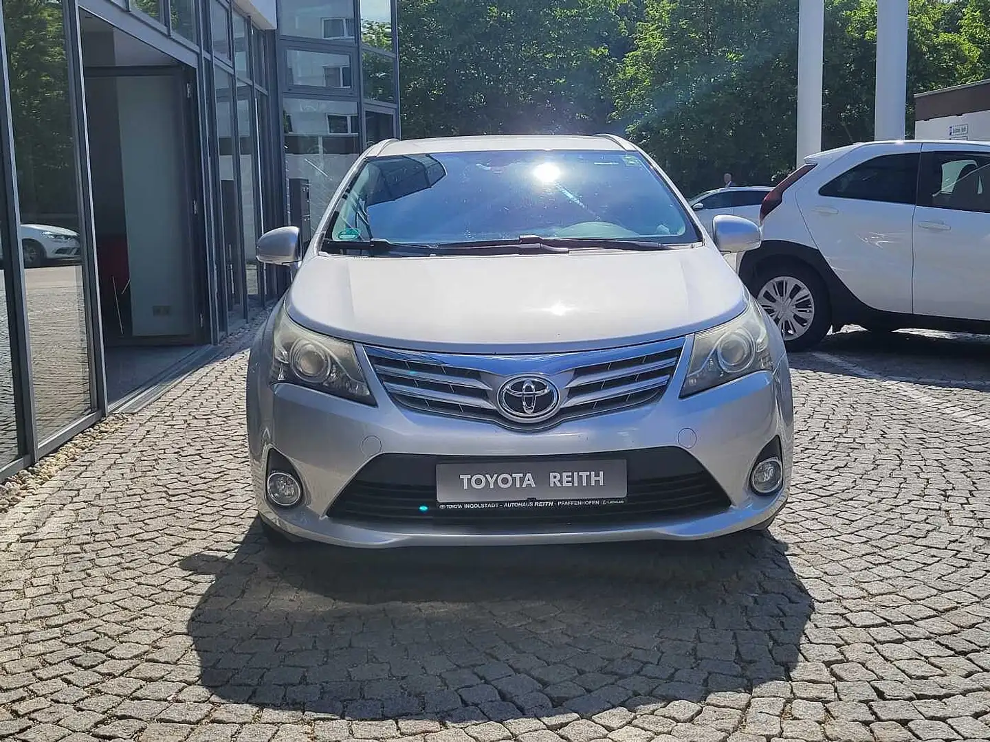 Vehicle image, number 2
