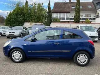 Vehicle image thumbnail, number 4