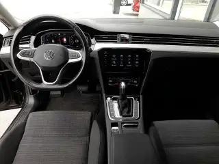 Vehicle image thumbnail, number 3