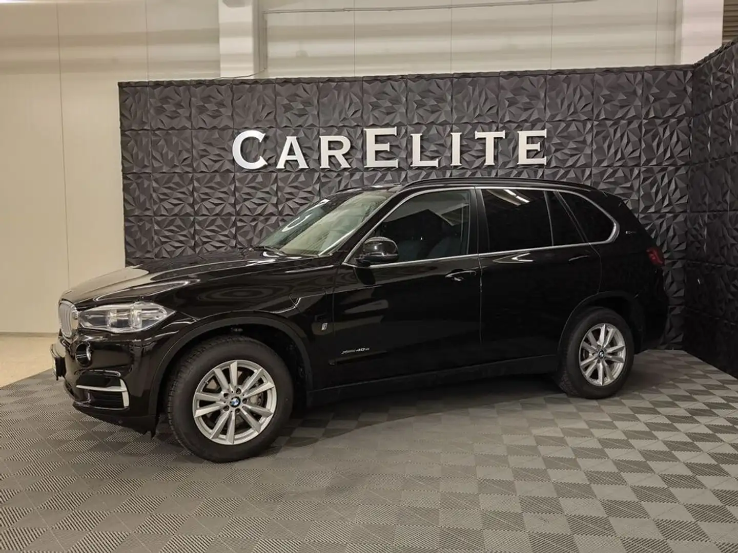 Vehicle image, number 3