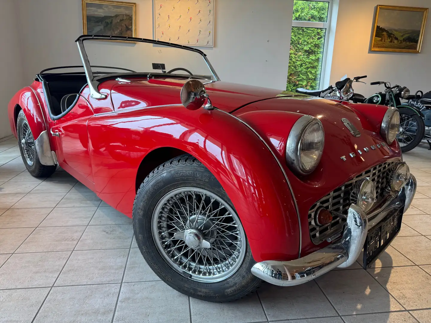 Vehicle image, number 6
