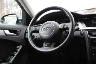 Vehicle image thumbnail, number 8