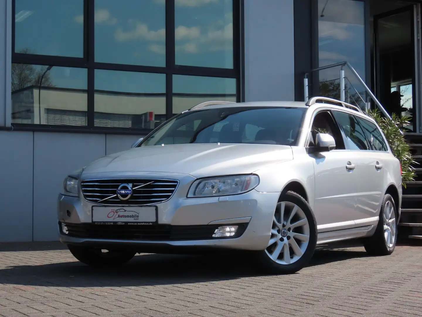 Vehicle image, number 2