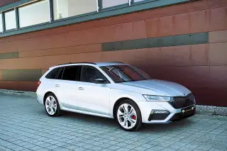 Vehicle image thumbnail, number 5