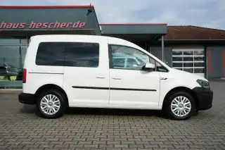 Vehicle image thumbnail, number 9