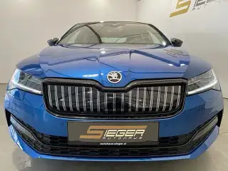 Vehicle image thumbnail, number 3