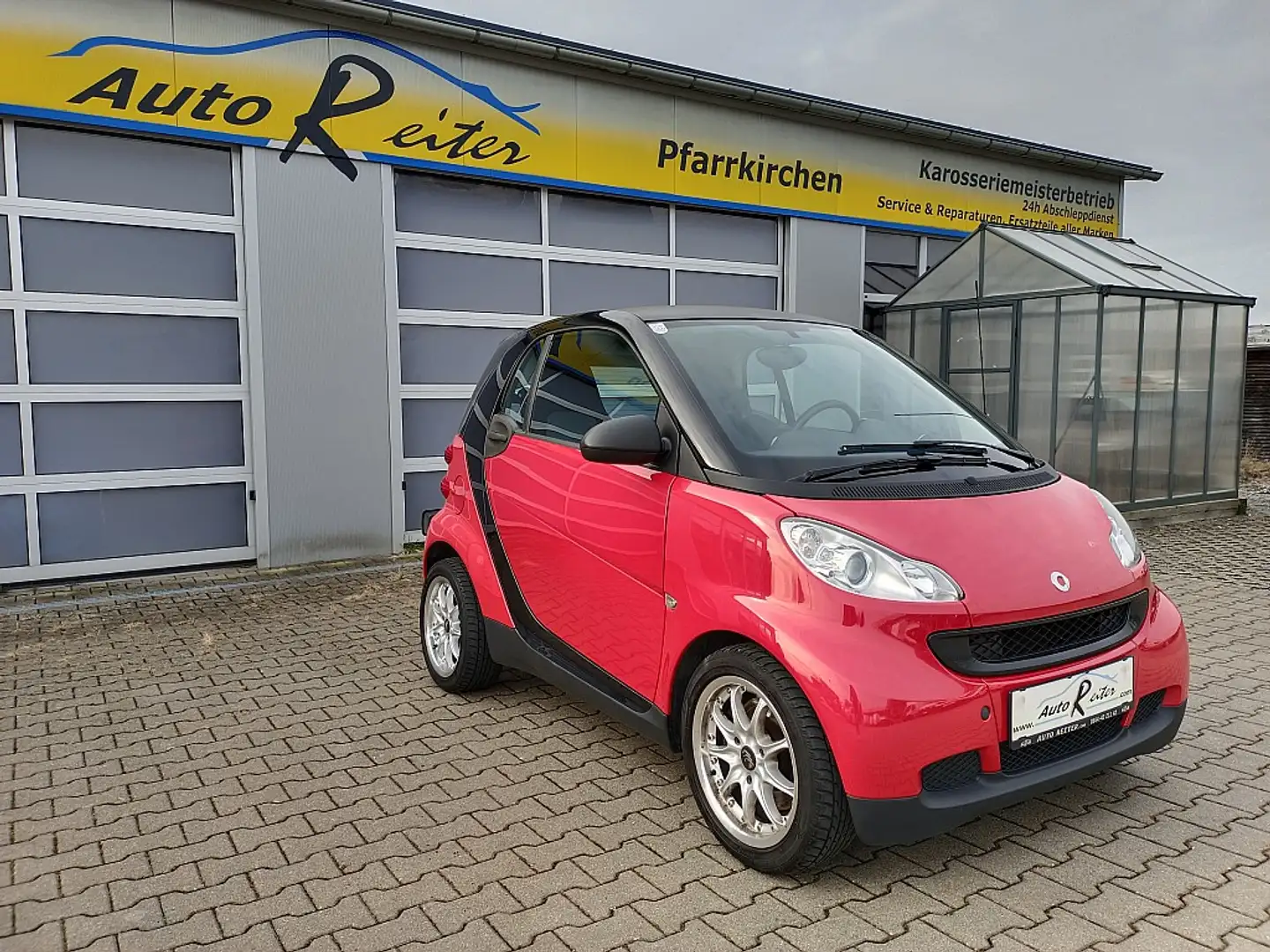 Vehicle image, number 7