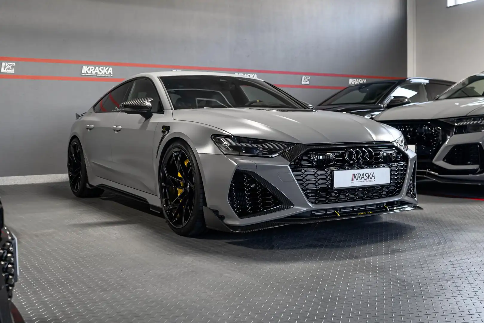 Vehicle image, number 6