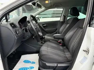 Vehicle image thumbnail, number 9