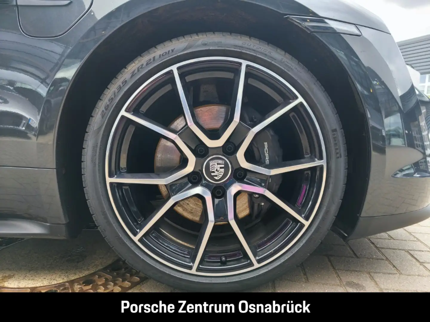 Vehicle image, number 5