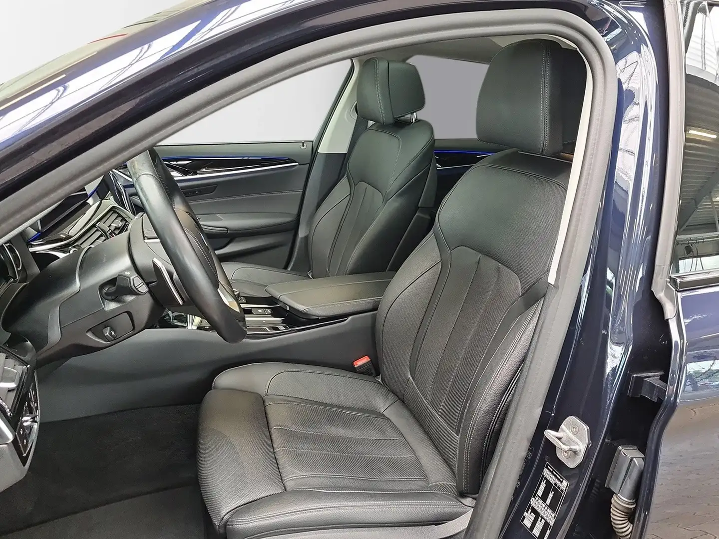 Vehicle image, number 7