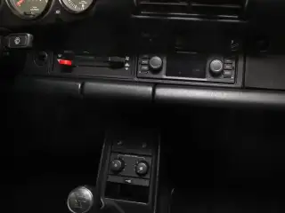 Vehicle image thumbnail, number 7