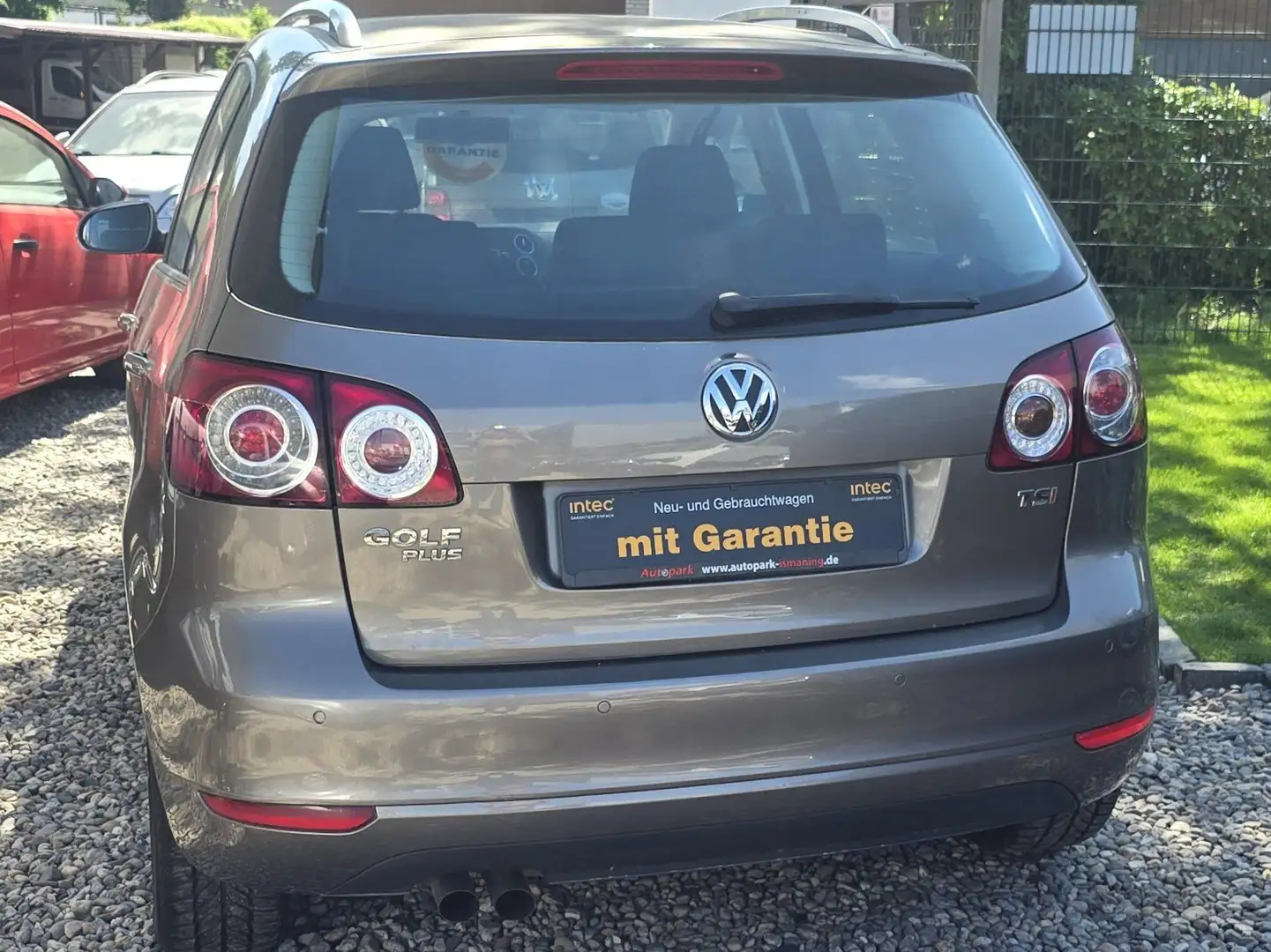Vehicle image, number 5