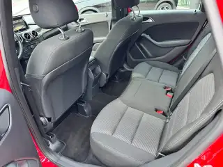 Vehicle image thumbnail, number 9