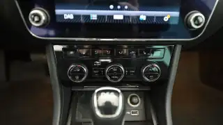 Vehicle image thumbnail, number 19