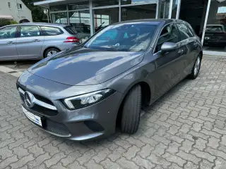 Vehicle image thumbnail, number 7