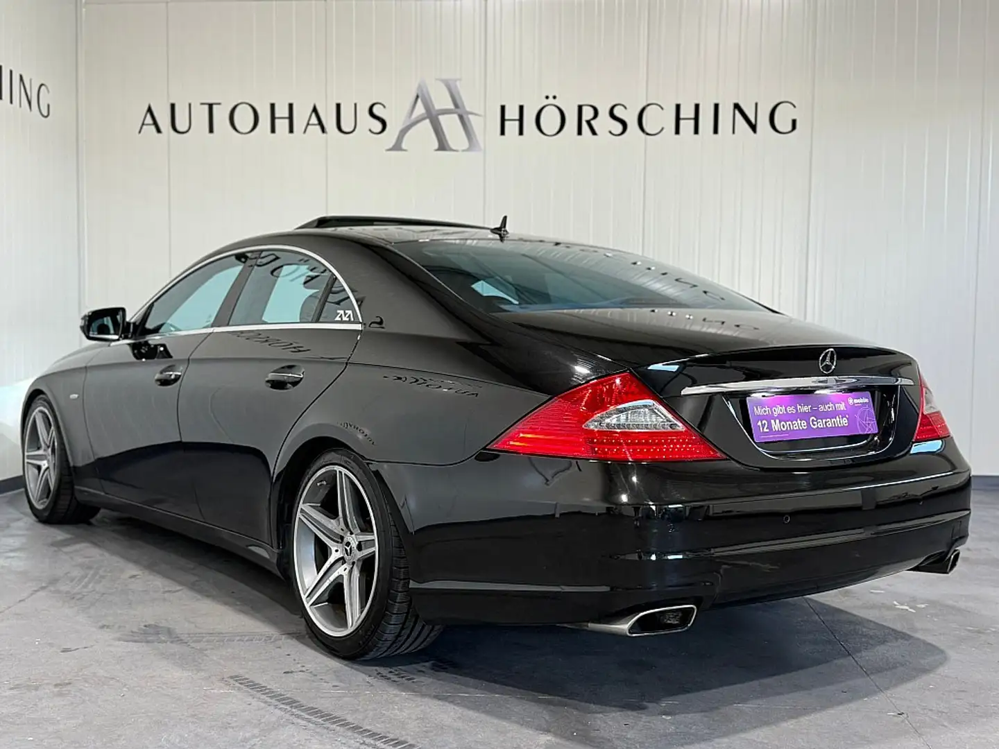 Vehicle image, number 7