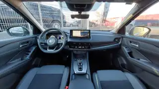 Vehicle image thumbnail, number 7