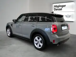 Vehicle image thumbnail, number 9
