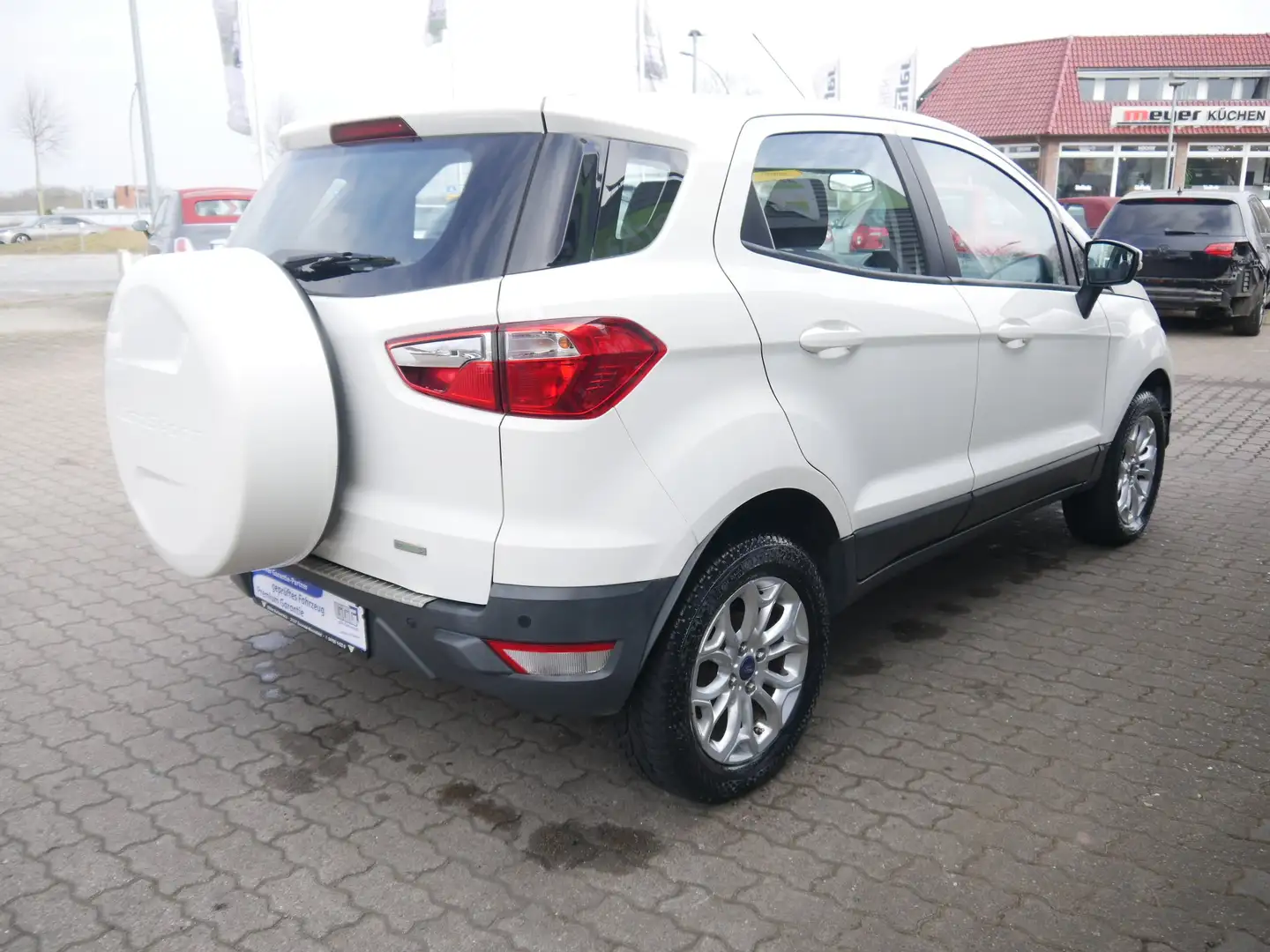 Vehicle image, number 5