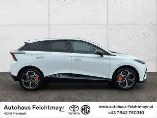 Vehicle image thumbnail, number 4