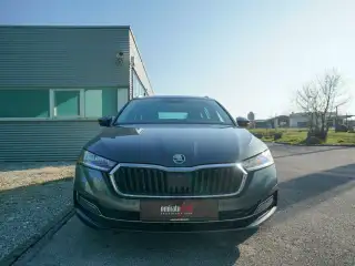 Vehicle image thumbnail, number 6