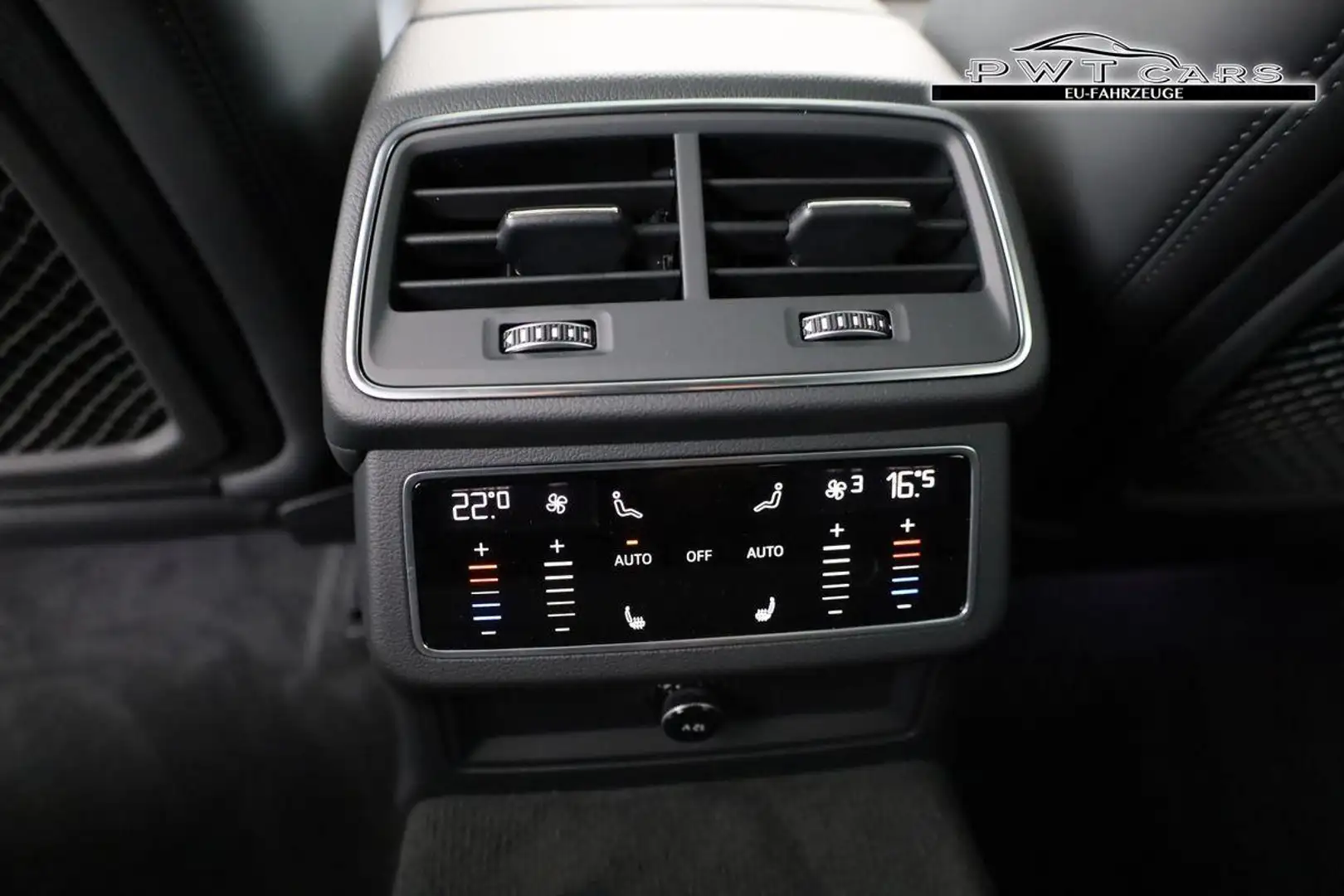 Vehicle image, number 5