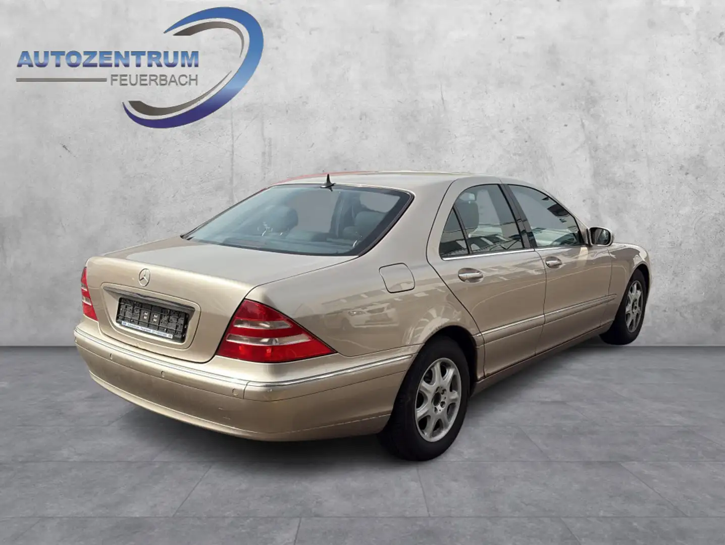 Vehicle image, number 4