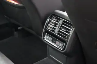 Vehicle image thumbnail, number 11