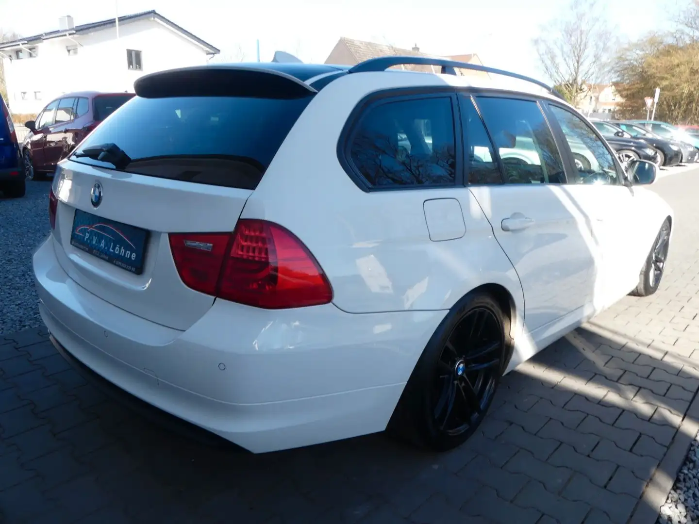 Vehicle image, number 5