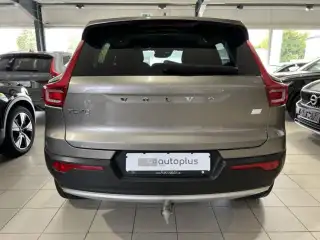 Vehicle image thumbnail, number 8
